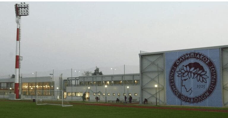 Είσαι… Ρέντη για να γίνεις “θρύλος”; (vid)