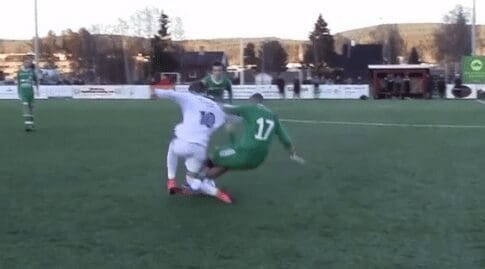 Τάκλιν για… ισόβια! (vid)