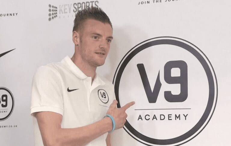 Ακαδημίες με την υπογραφή του Βάρντι!