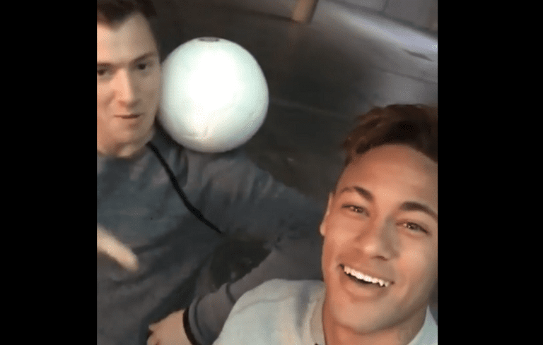 Όταν ο Νεϊμάρ “μένει με το στόμα ανοιχτό”!(vid)