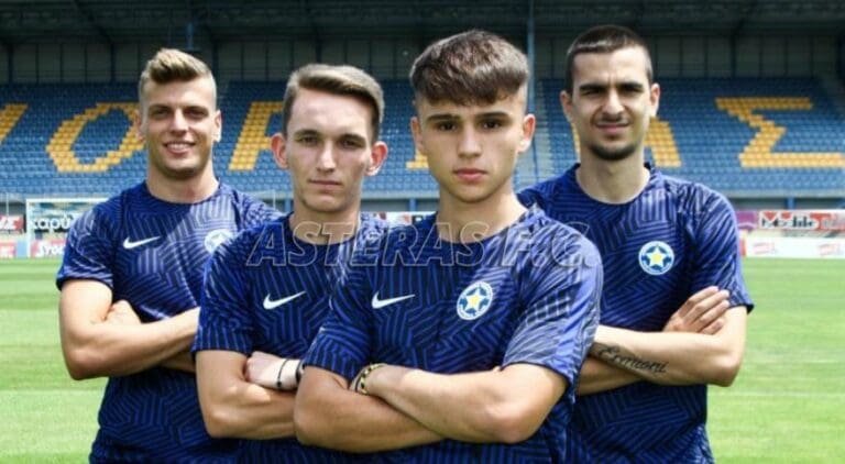 Επαγγελματικό συμβόλαιο για τέσσερις ποδοσφαιριστές από την ακαδημία του Αστέρα!