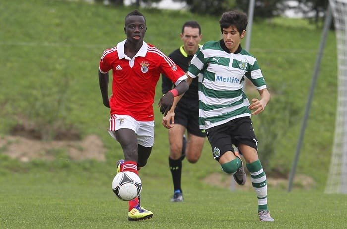 “Ύμνοι” Σοάρες για Ζοζέ Γκόμεζ!