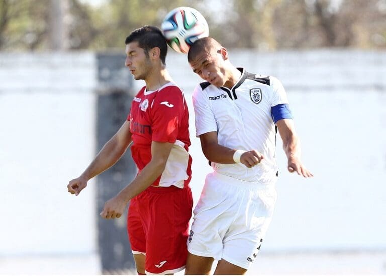 Σέντρα για την Super League U17!