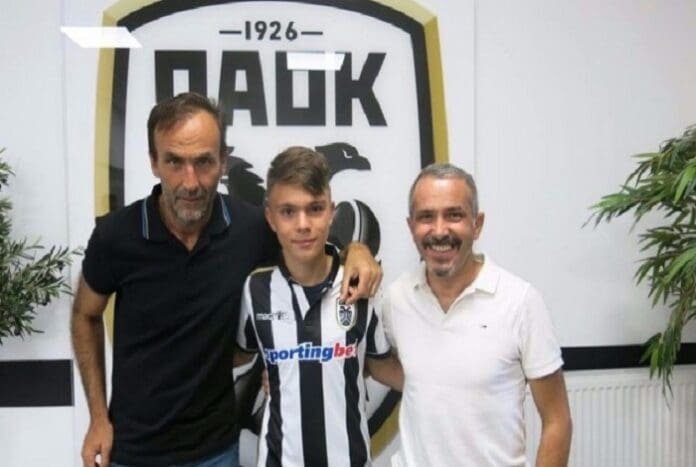 Βασίλης Κιτσάκης