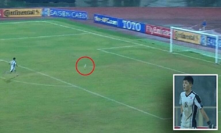 Αποκλεισμός για 16χρονο τερματοφύλακα! (vid)