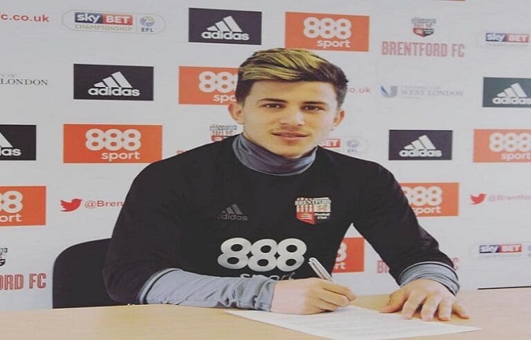 Συνεχίζει στη Μπρέντφορντ ο Χατζηθεοδωρίδης!