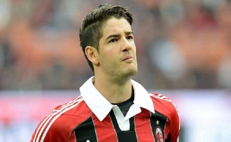 Οι top10 μετεγγραφές ποδοσφαιριστών κάτω των 17! (vids)