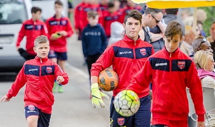 “Τσεκάρει” ταλεντάκια ο Πανιώνιος!