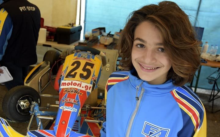 Ένας 14χρονος οδηγεί για την Ελλάδα στο καρτ! (photo/vid)