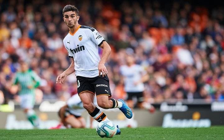 Θα “σφαχτούν” Μπάρτσα και Λίβερπουλ για το αστέρι της Βαλένθια! (photo)