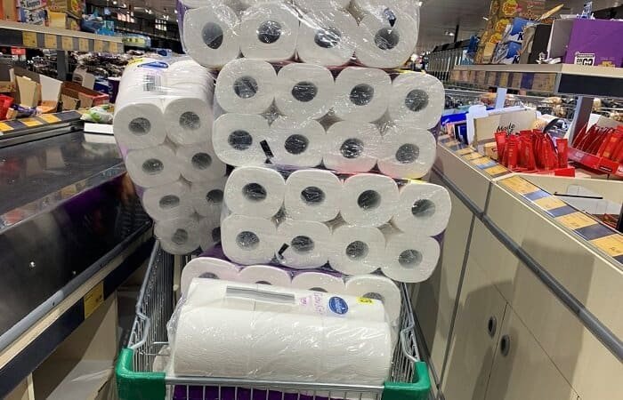 Το χαρτί υγείας έγινε και… γλυκό! (vid)