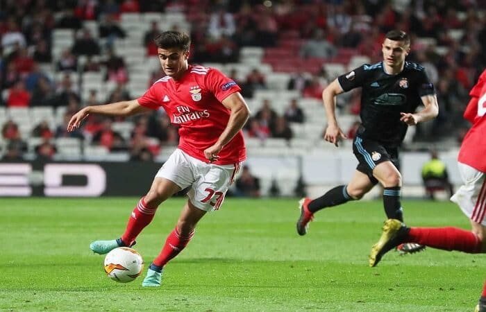 Προς συμφωνία Ολυμπιακός και Ζότα! (vid)