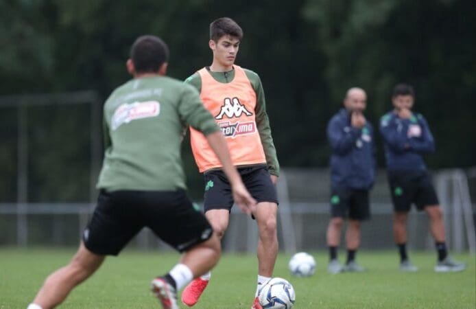 Κρατά το αστέρι του με εντολή… Πογιάτος ο Παναθηναϊκός! (photo)