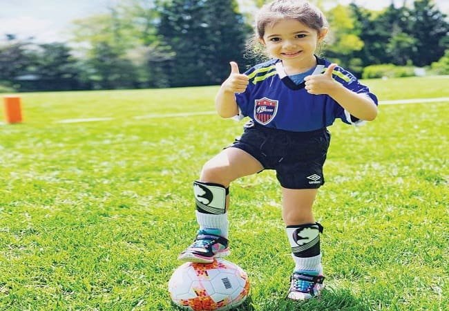 Ο θηλυκός “Μέσι” είναι… κόρη Ελληνίδας τραγουδίστριας! (photo)