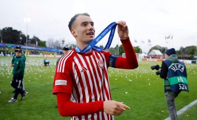 Ο Ολυμπιακός έχει το… νέο δεκάρι στην Ακαδημία του! (photos/vid)