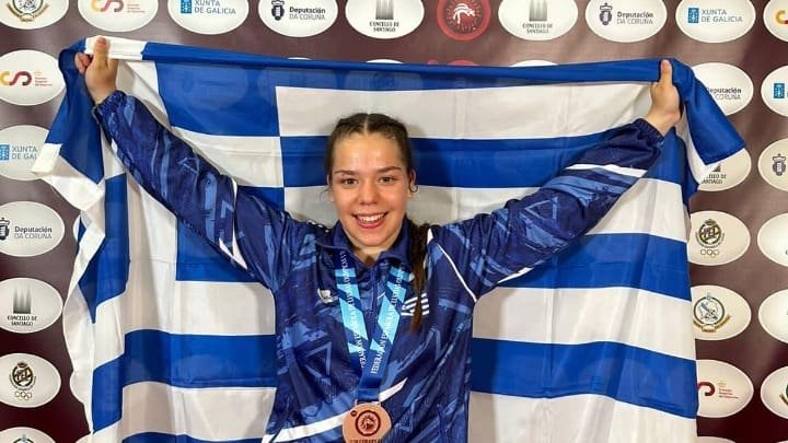 “Χάλκινη” η Μπάρμπα στην Ισπανία!