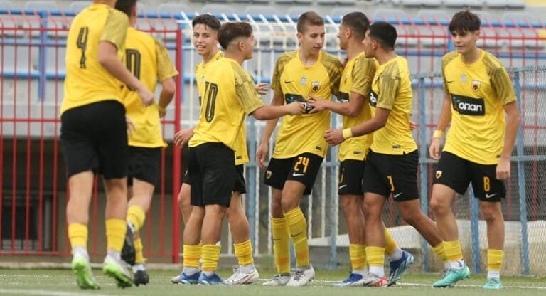 Πέρασε το εμπόδιο του Αστέρα η ΑΕΚ!