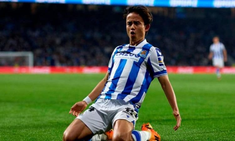 Θέλει να Κουμπό(-σει) μεταγραφή η Λίβερπουλ!