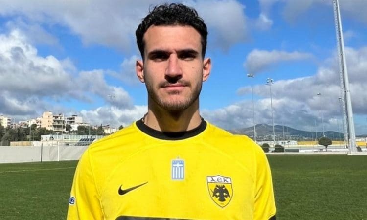 Η ΑΕΚ έντυσε και… τυπικά τον Παυλίδη!