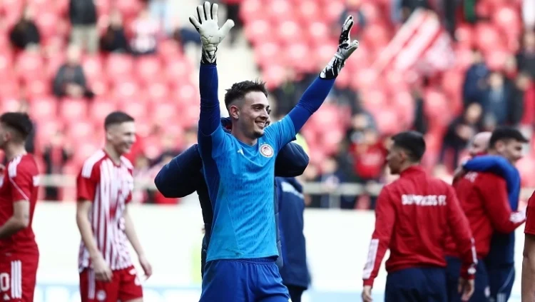 Πρώτα πρόκριση… και μετά “Κλήση” για τον Σίνα!