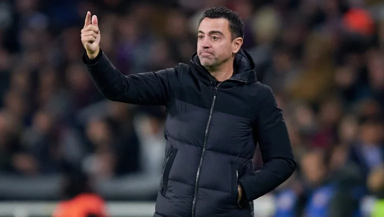 Πιέζουν τον Τσάβι για… παραμονή στη Μπαρτσελόνα!