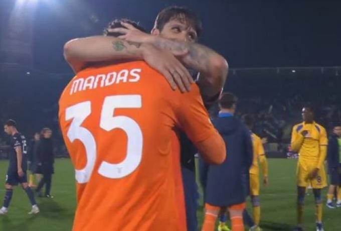 Έγινε… χαμός για τον Μανδά στο ντεμπούτο ως βασικός!