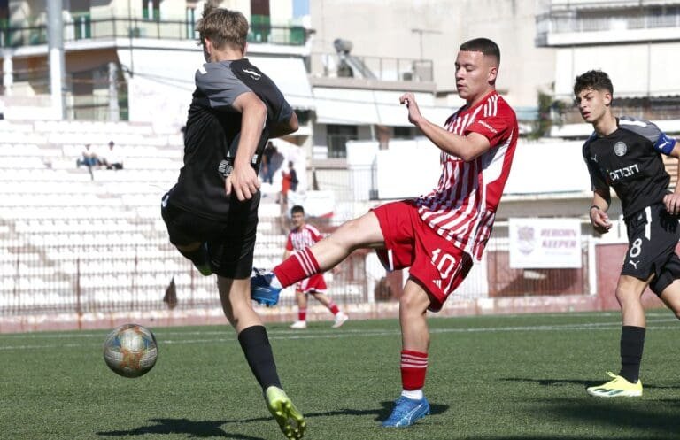 Καταιγιστικός ο Ολυμπιακός επί του ΟΦΗ!