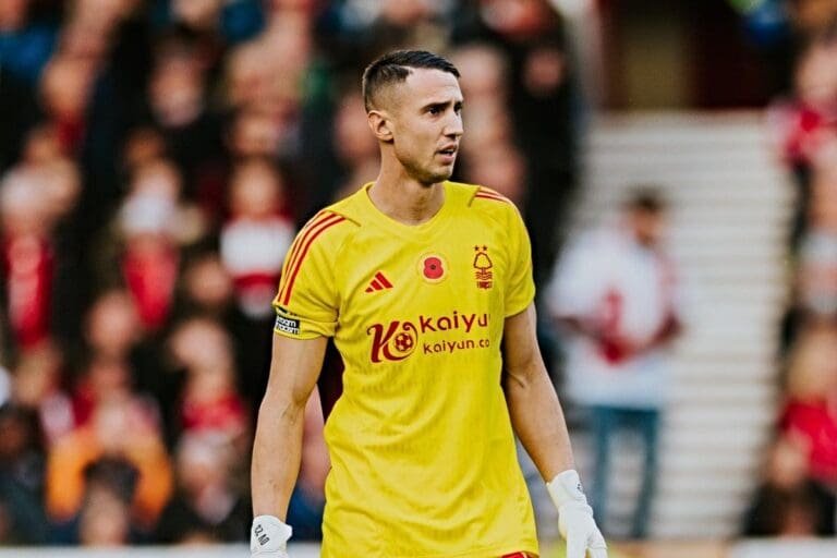 Το μετάνιωσε… για τη Νότινγχαμ ο Βλαχοδήμος!