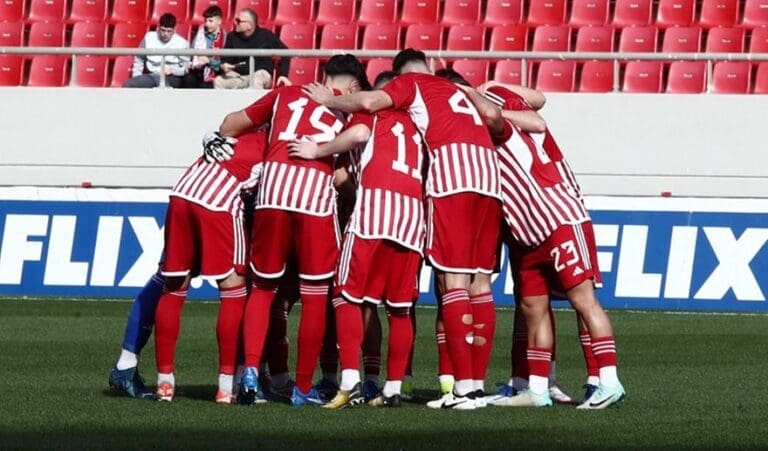 Η αποστολή του Ολυμπιακού για την τελική φάση του Youth League!