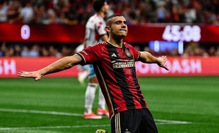 Ετοιμάζεται να γίνει… Μεξικανός ο Γιακουμάκης με ποσό – ρεκόρ!