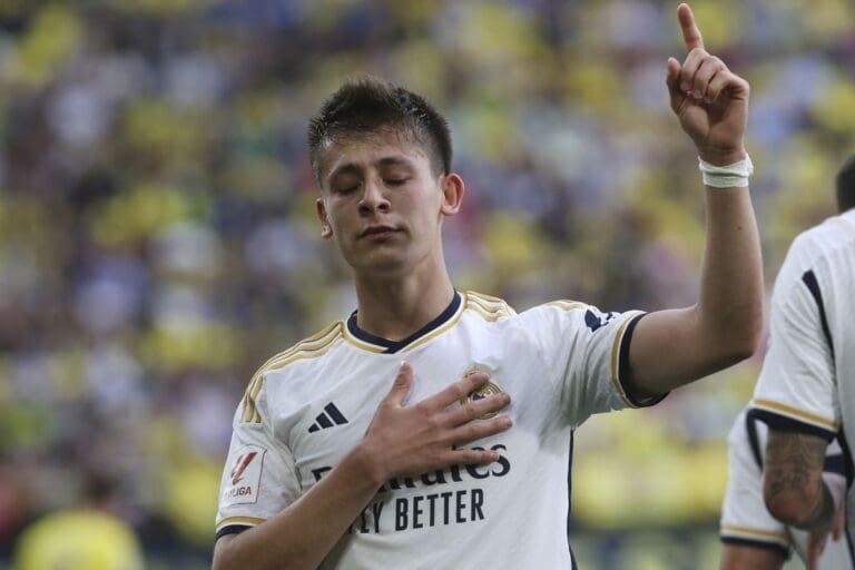 Έκανε… ύμνους για το Next Big Thing της Ρεάλ ο Αντσελότι!