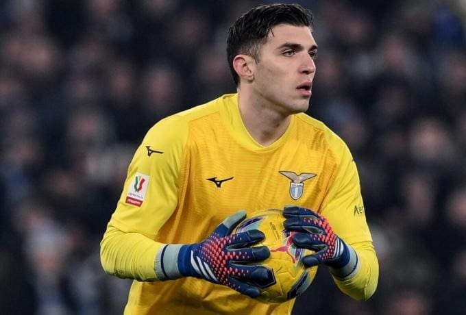 Χαμός για… Μανδά στην Ιταλία – Αποθεώνεται από παντού!