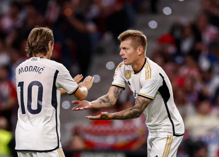 Ο Μόντριτς θέλει να μείνει στη Ρεάλ, αλλά… μόνο αν φύγει κάποιος!