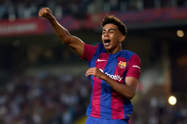 O Γιαμάλ δεν θέλει με… ΤΙΠΟΤΑ τη Ρεάλ!