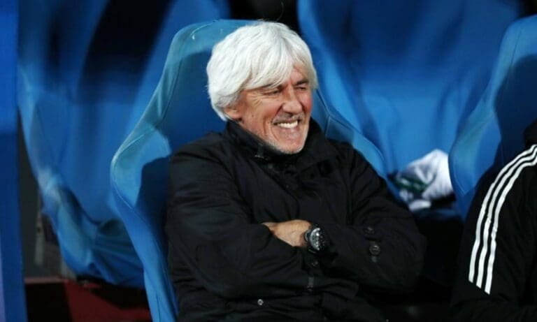 Στα “Γαλανόλευκα” ο Γιοβάνοβιτς με κάθε επισημότητα!