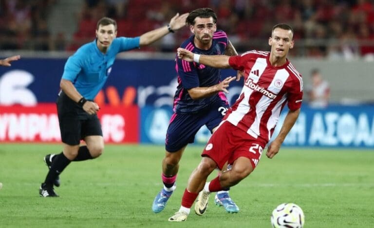 Έχει πάθει… πλάκα με Μπακούλα ο Μεντιλίμπαρ!