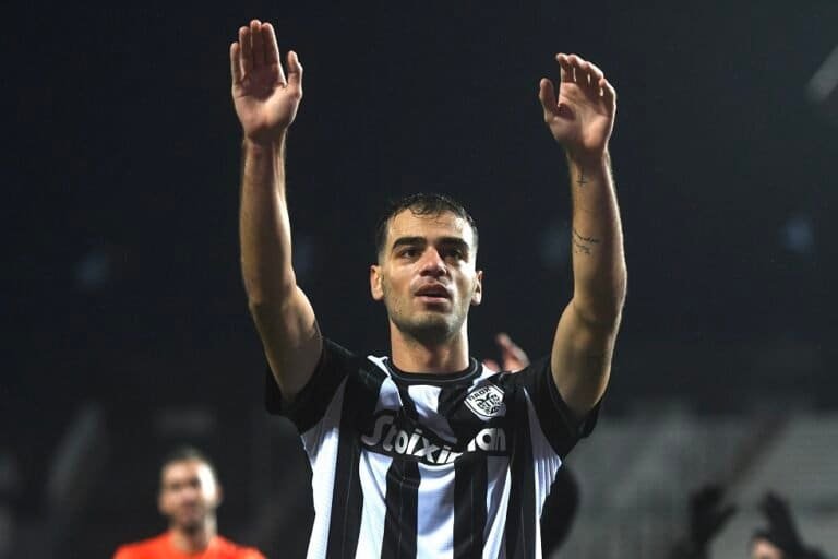 “Είμαι πολύ χαρούμενος, κάνω προπονήσεις με τους καλύτερους και την καλύτερη ομάδα”!