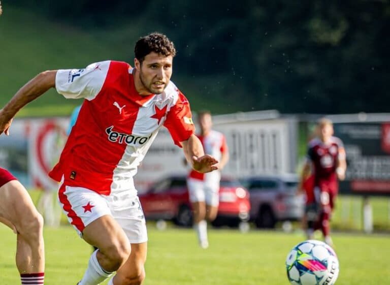 Επέστρεψε στη Σλάβια ο Μπότος!