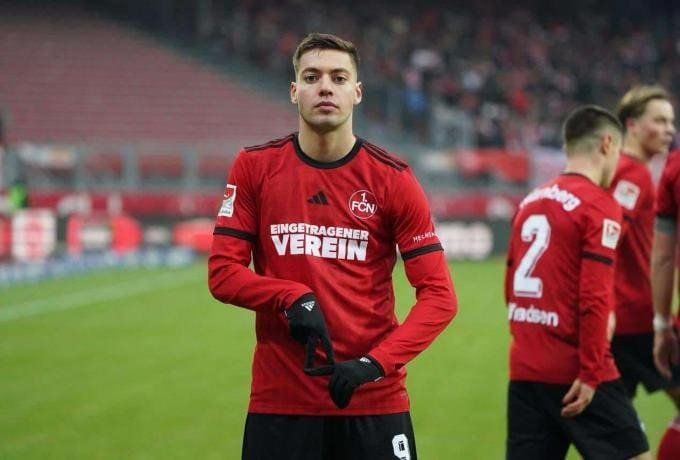 Στην Ευρώπη συνδέουν τον Τζίμα με… μεγαθήρια!