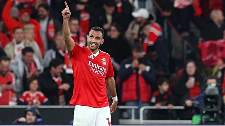 Η Μπενφίκα δεν κάνει… άκρη για Παυλίδη!