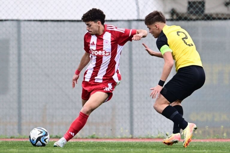 “Χ”αλάστηκαν στο ντέρμπι της Super League U17, Ολυμπιακός και ΑΕΚ!