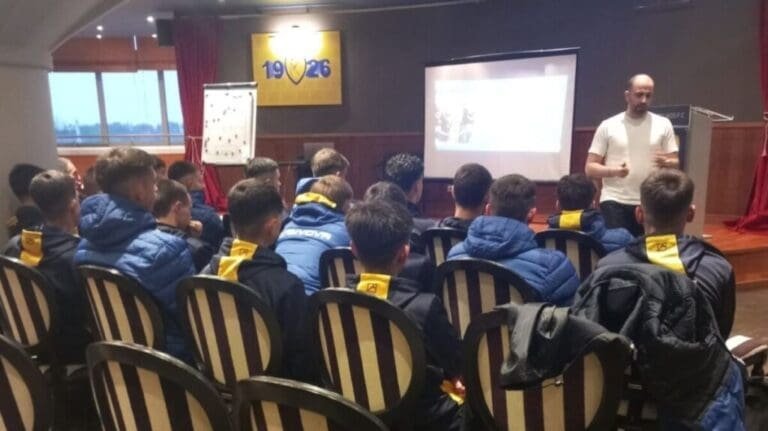 Σεμινάριο για χειραγώγηση αγώνων στον Παναιτωλικό!