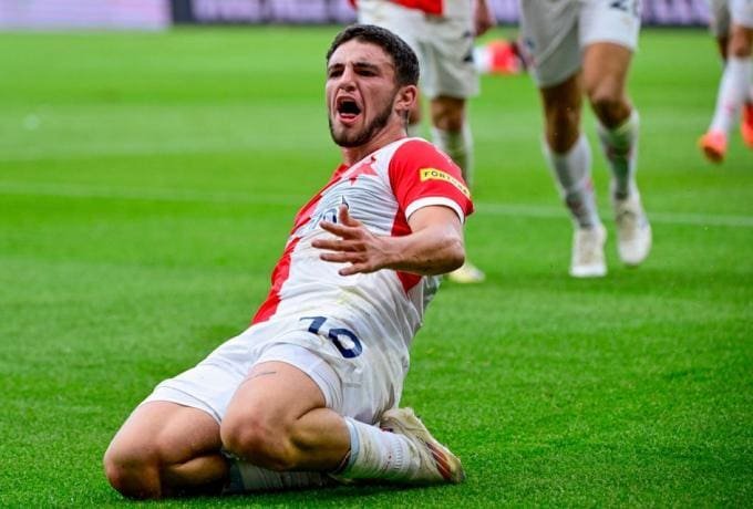 “Σπάει” τα ταμεία ο ΠΑΟΚ για τον νεαρό Ζαφείρη!