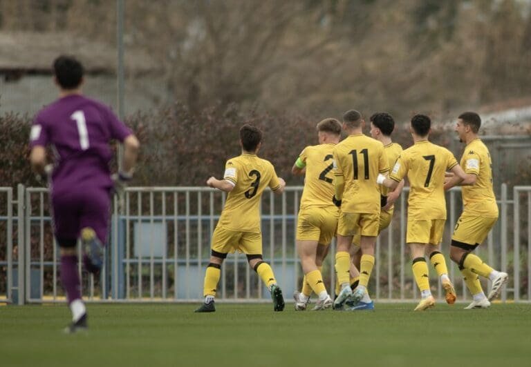 “Χ”ορταστική ματσάρα στη Θεσσαλονίκη στην Super League U17!