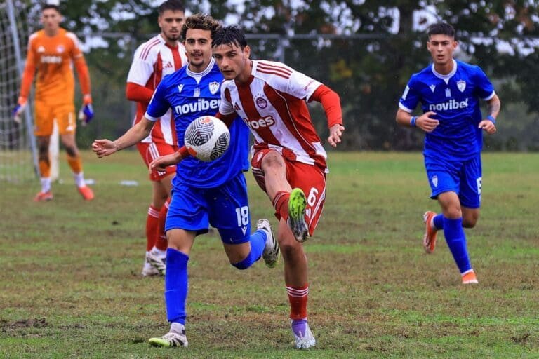 “Χ”αλαστηκε στη Λάρισα ο Ολυμπιακός!