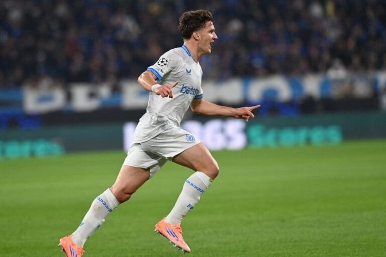 Ο Τζόλης έγραψε… ιστορία στο Champions League!