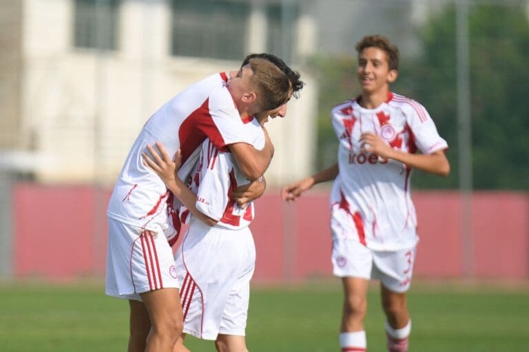 Ο Ολυμπιακός πήρε το τρίποντο στην έδρα του Βόλου!