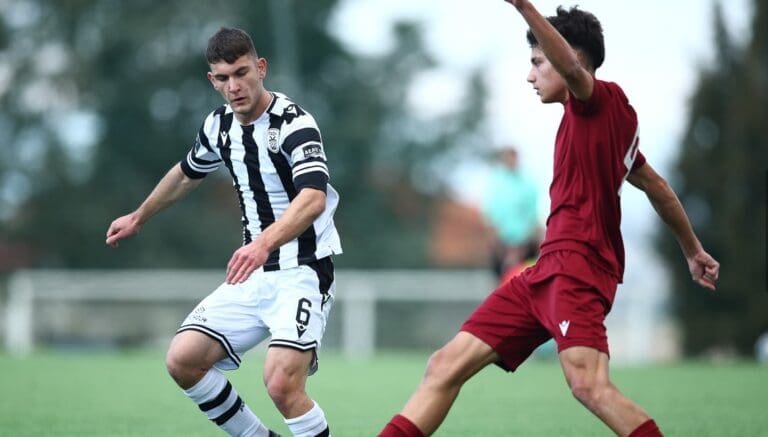 Πέρασε με… τρίτη την Λάρισα ο ΠΑΟΚ!