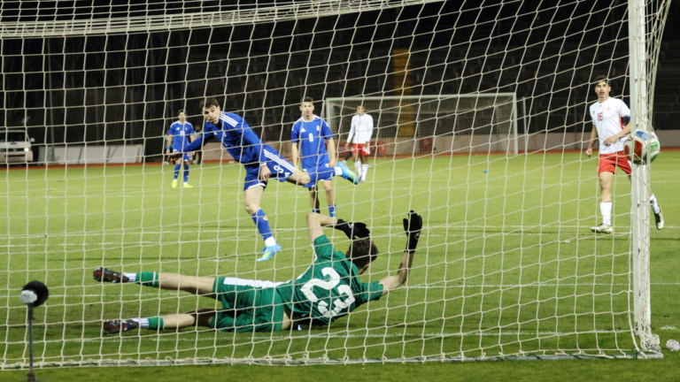 Πεντάρα η Εθνική Ελπίδων και… έχει το απόλυτο στα προκριματικά!