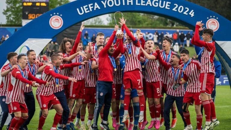 Σαν σήμερα ο Ολυμπιακός βρέθηκε στην κορυφή της Ευρώπης!